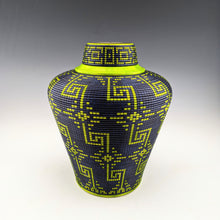 Charger l&#39;image dans la galerie, Vase pixelisé 
