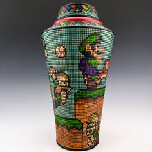 Charger l&#39;image dans la galerie, Vase pixel art avec 2 boîtes cachées - Décoration intérieure
