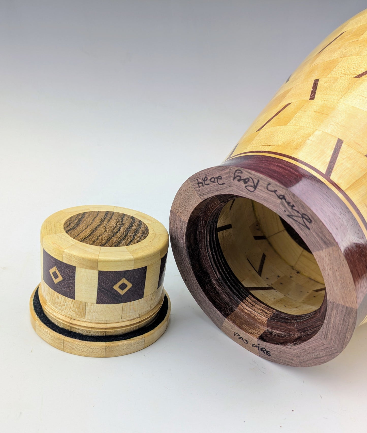 Pas Pire - Vase segmenté