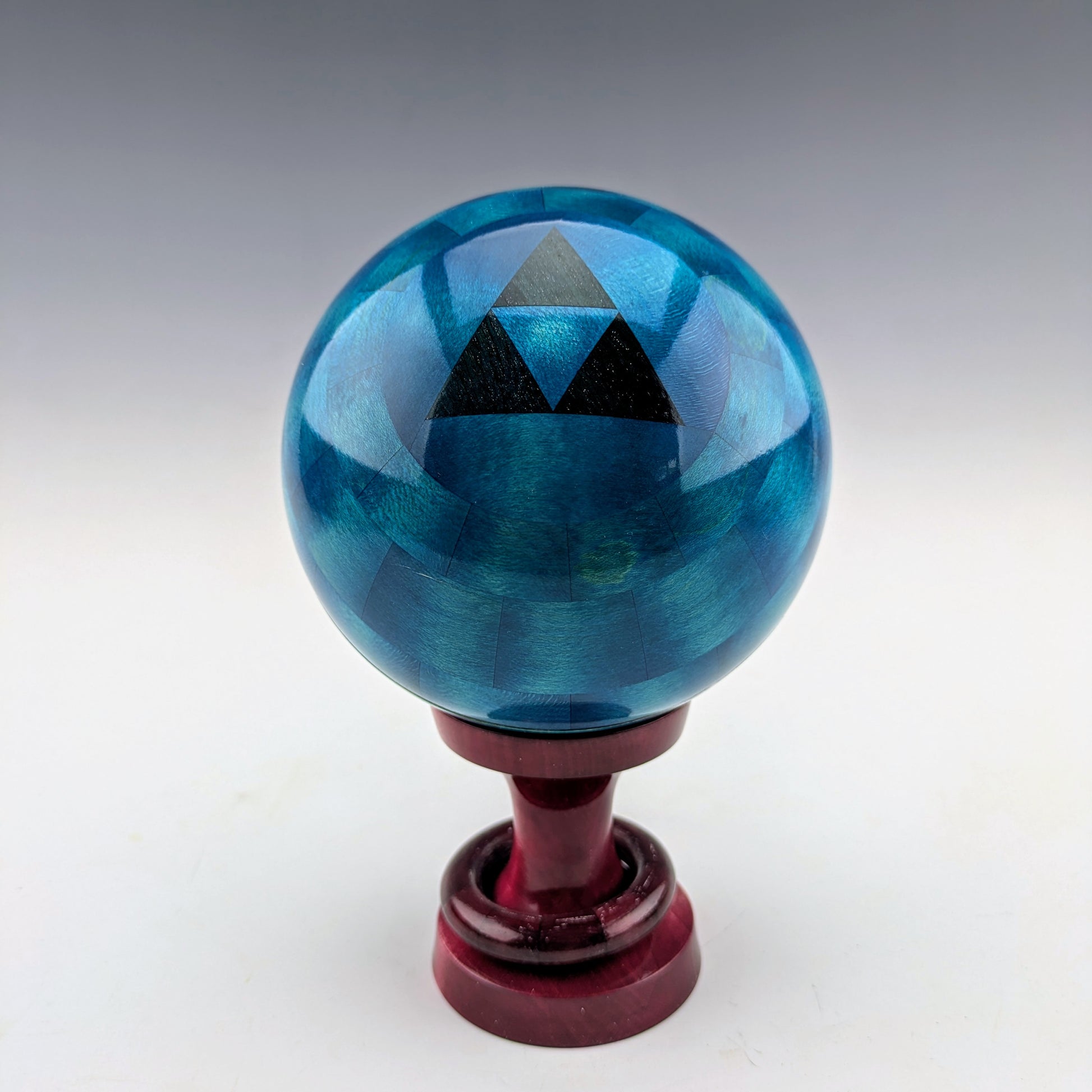 Threaded Sphere Box with captive ring. Made in Canada by roysbox. Maple, walnut, dye
