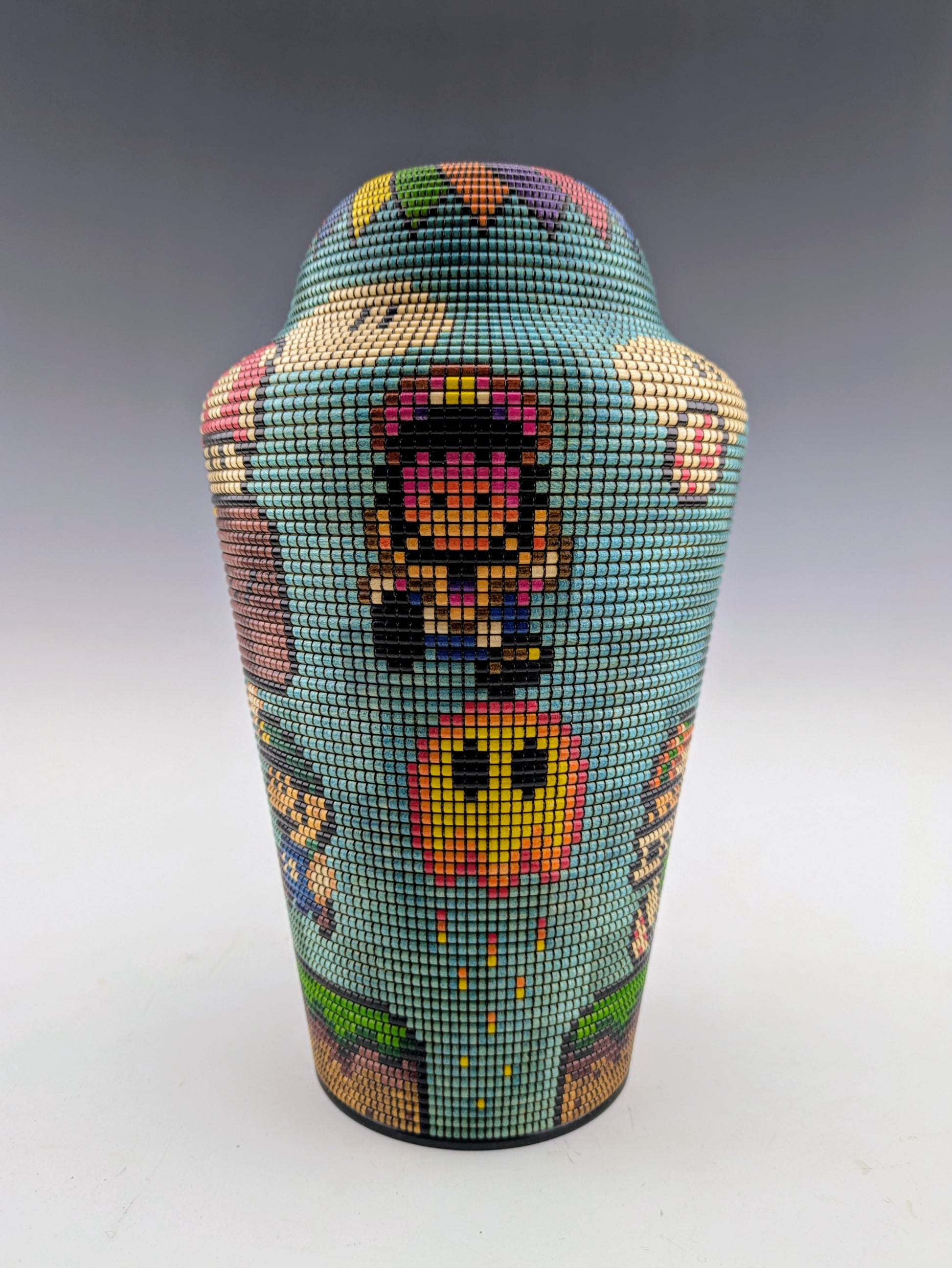 Pixelized Vase by Simon Roy. Fan art Freezed frame of Super Mario World characters. Handcrafted in Canada. roysbox.com