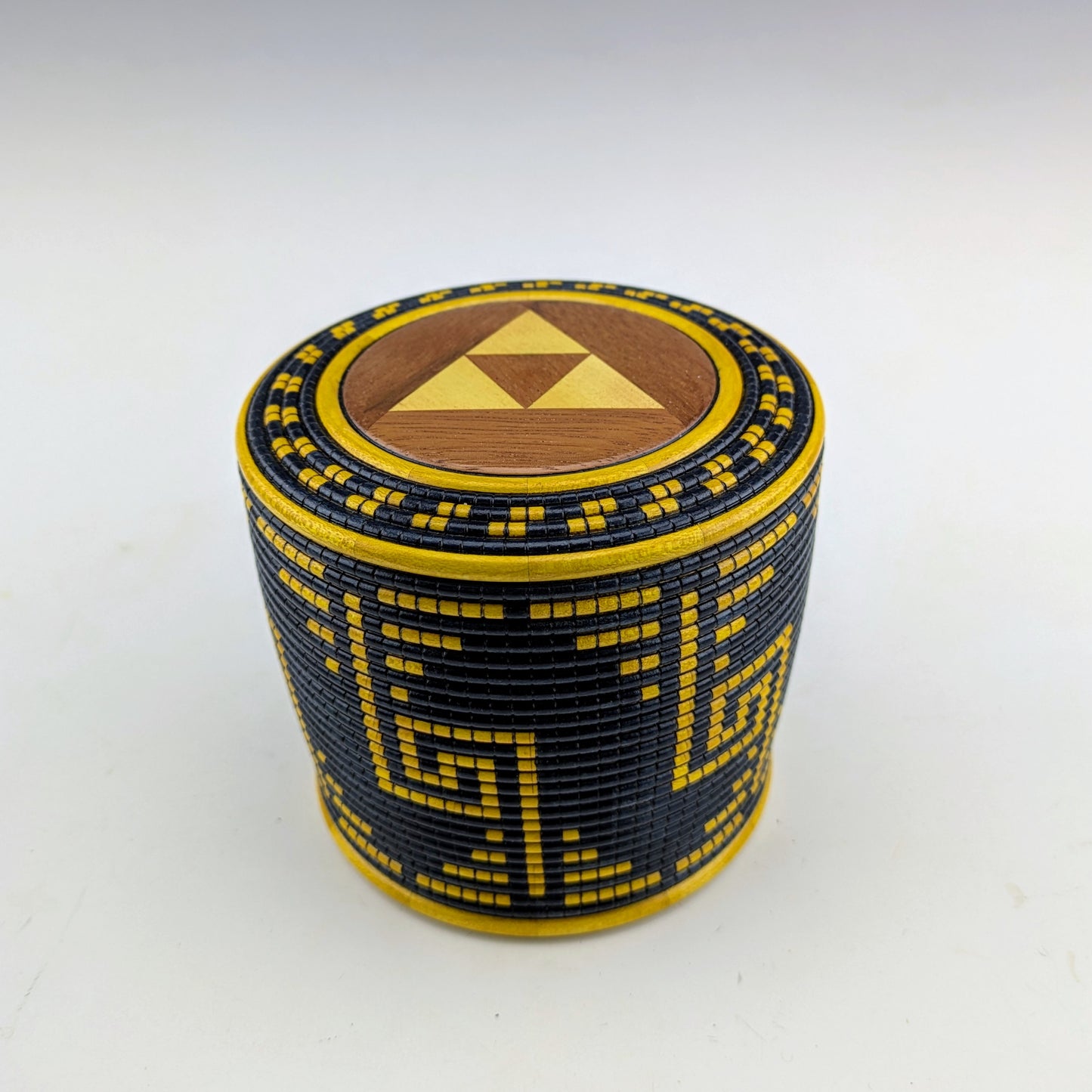 Basket illusion box by roysbox. handcrafted in Canada. Maple, Mahogany, yellowheart, india ink. Hidden compartment